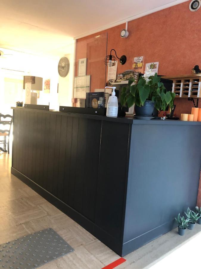 Hotel Le Relais Флёранс Экстерьер фото